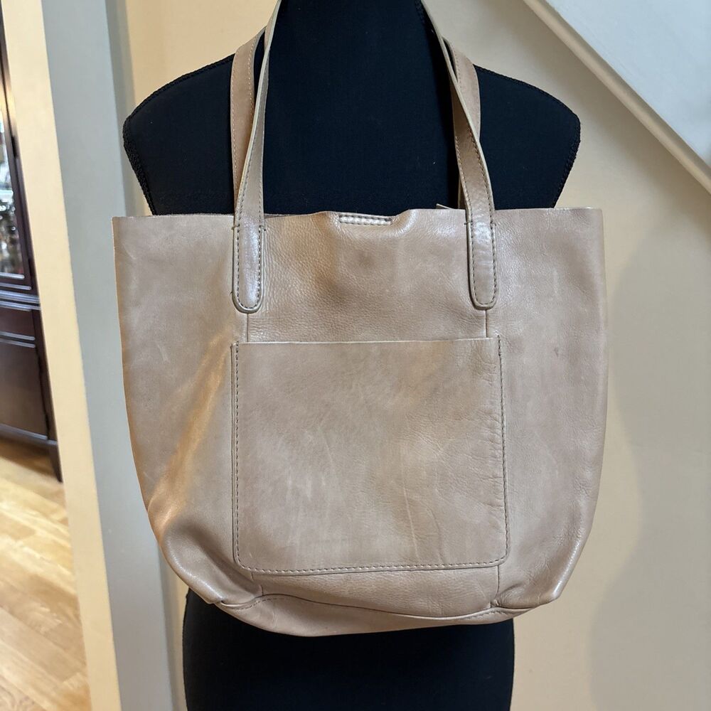 No Name TJMAXX Leather Shoulder Bag With 100% Cotton Inner Pockets
